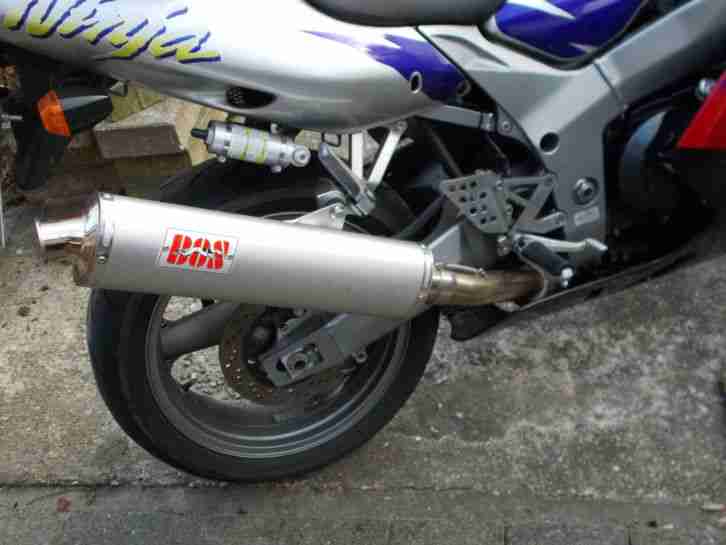 Kawasaki ZX9-R B04 /// 23000 KM