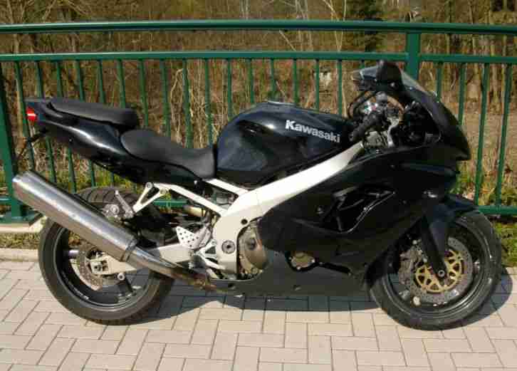 Kawasaki ZX9R Ninja aus 1998 mit TÜV neu