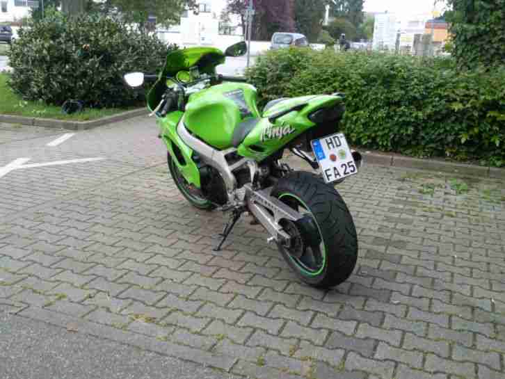 Kawasaki ZX9R Top gepflegt auch tauschen Z1000 ab 2003