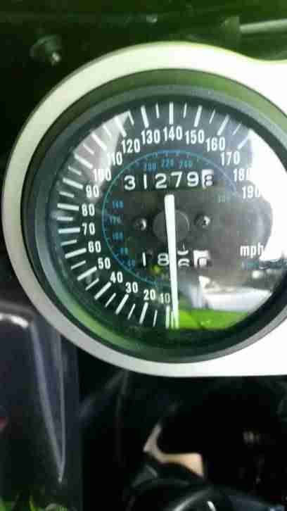 Kawasaki ZX9R / ZX900B /