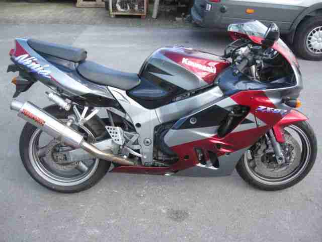 ZX9R aus 1994 im Originallack aus 2