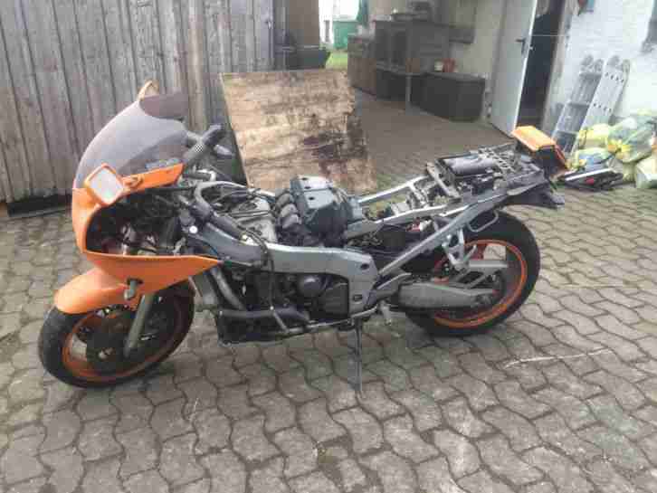 Kawasaki ZXR 750 H1, Kawasaki ZXR 750 H