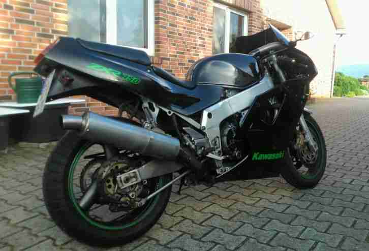 Kawasaki ZXR 750 H2