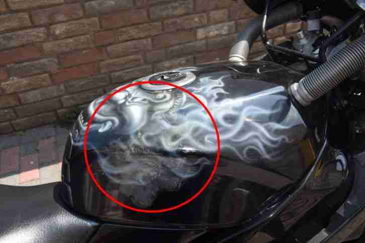 Kawasaki ZXR 750 J Tüv.5/18 Airbrush