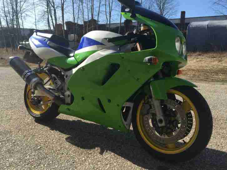 Kawasaki ZXR 750 L Tüv Neu mit 122 Ps