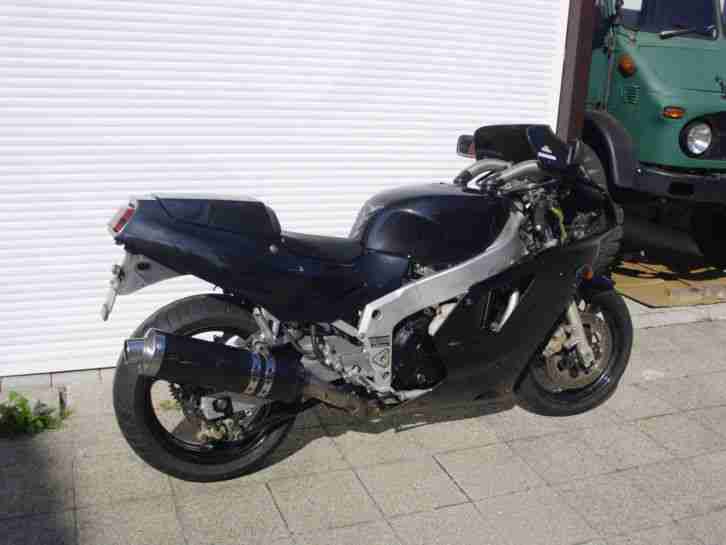 Kawasaki ZXR 750 ZX750H ZX7R H1 H2 CBR GSXR original erst 37.170 Kilometer