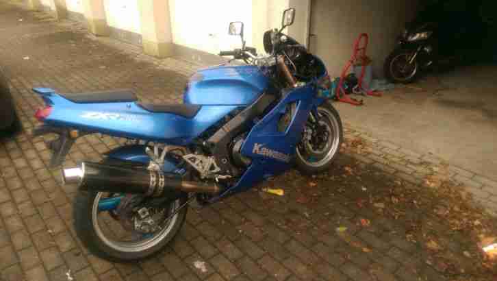 Kawasaki ZXR 750J 46600 km Blau