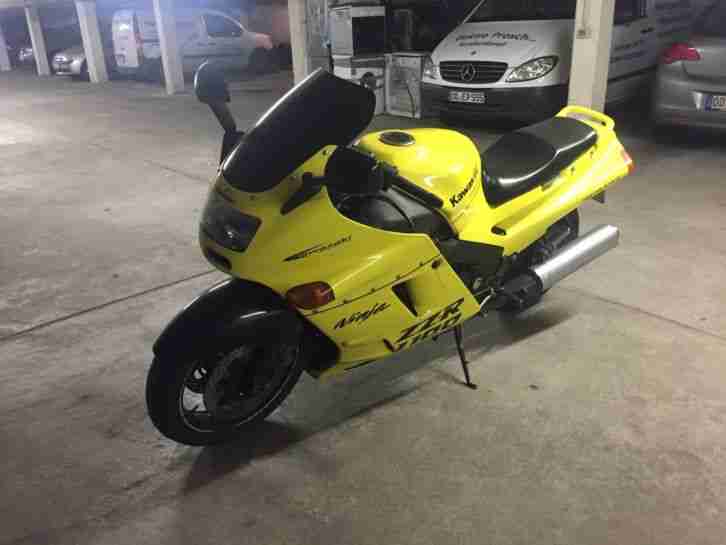 Kawasaki ZZR 1100