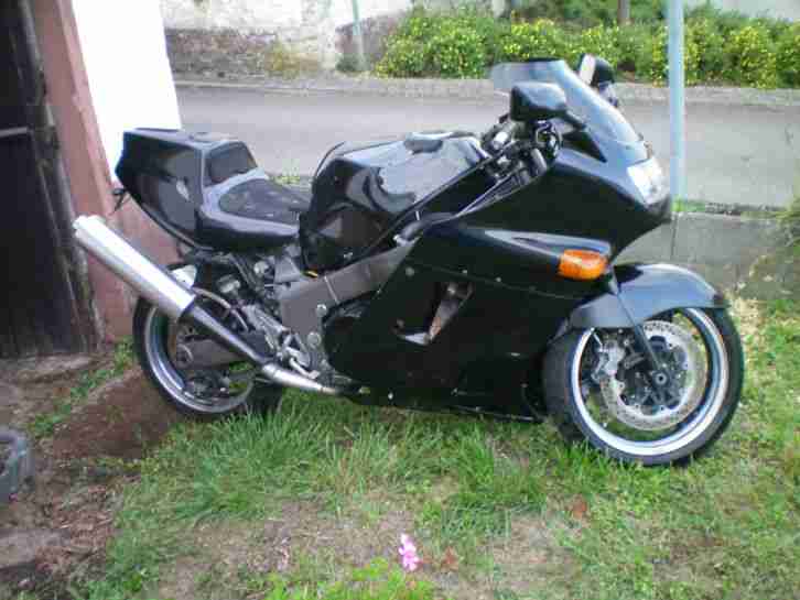 Kawasaki ZZR 1100 - Bj: 1990 - 43970 KM - Sonderumbau