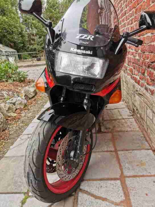 Kawasaki ZZR 1100 GP1