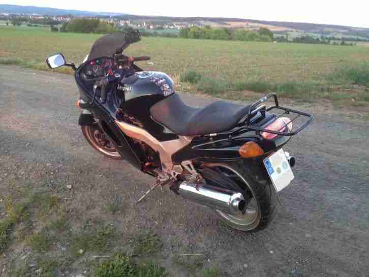 Kawasaki ZZR 1100 Motorradt super zustand