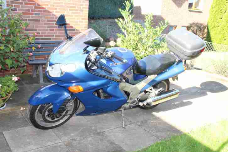 Kawasaki ZZR 1100 Typ ZXT 10 D Motorrad gepflegt