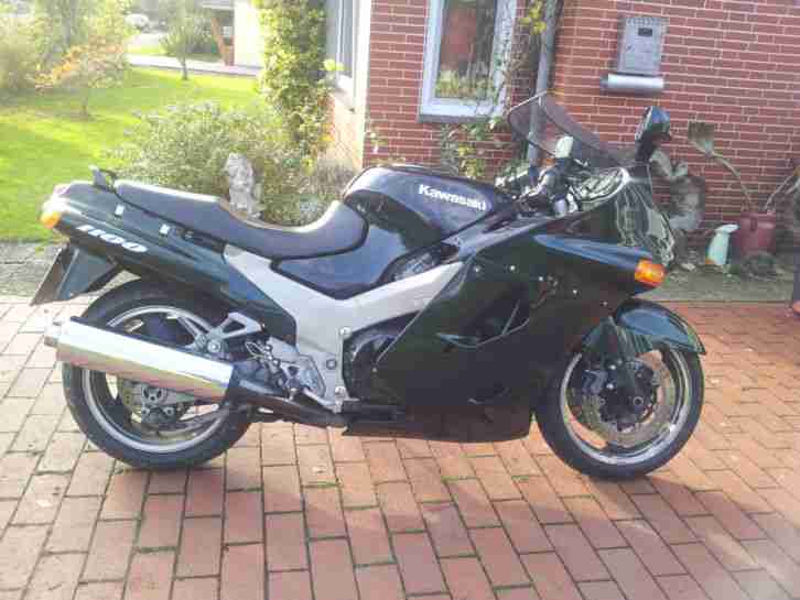 Kawasaki ZZR 1100 Unverbastelt