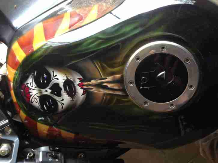 Kawasaki ZZR 600, Airbrush, Erstzulassung 08.09.98, 2. Hand, KM-Stand: 53345