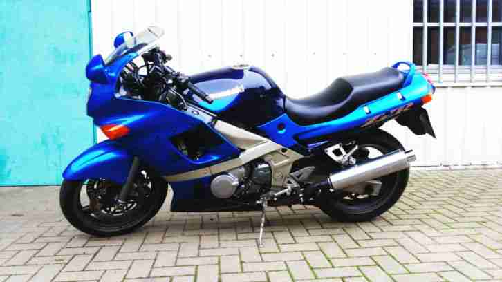 Kawasaki ZZR 600 Motorrad Tourer BJ 01 KM 22250 TÜV 02/17 Blau scheckheft