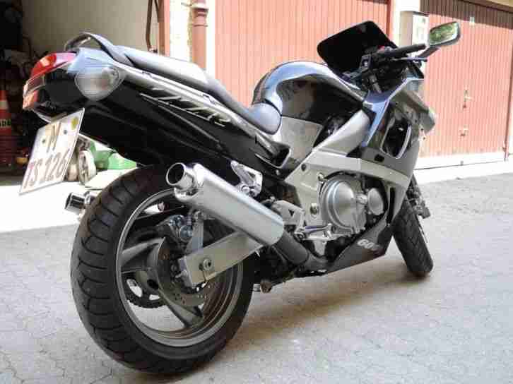 Kawasaki ZZR 600 Top Zustand BJ 1999