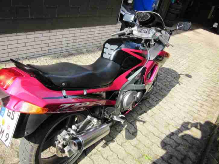 Kawasaki ZZR 600