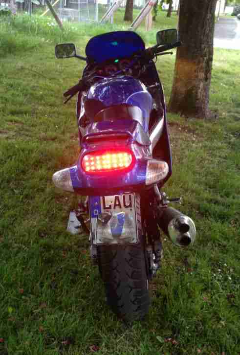 Kawasaki ZZR1100
