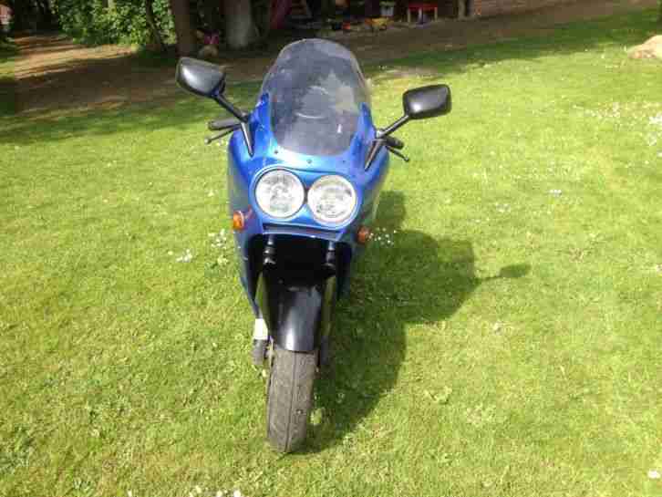 Kawasaki ZZR1100,ZXT10C