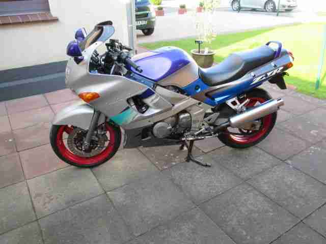 Kawasaki ZZR600E EZ.96