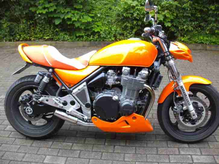Kawasaki Zephyr 1100 C4 Naked Bike Sporttourer Streetfighter Tüv 2018