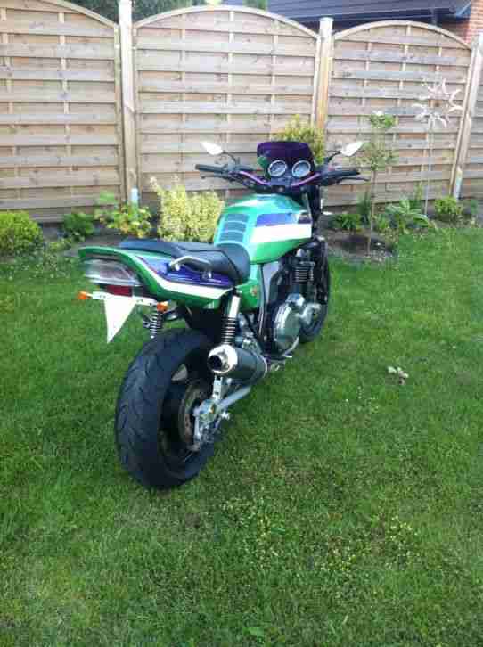 Kawasaki Zrx 1100