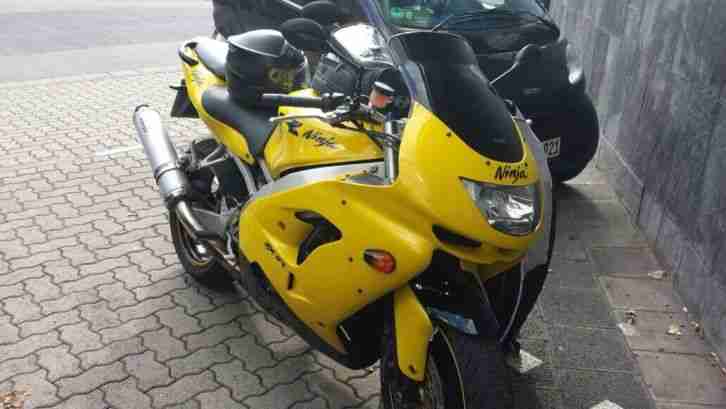 Kawasaki Zx9R Model C