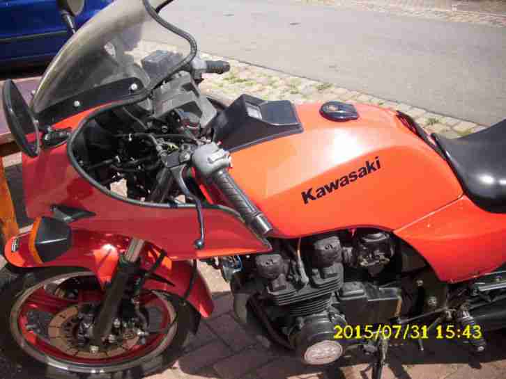 Kawasaki gpz 750 UT Ersatzteilspender