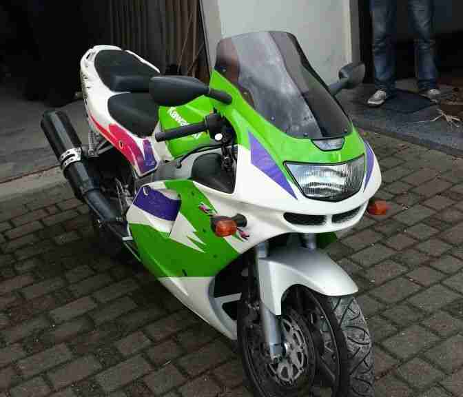 Kawasaki rx6