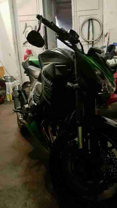 Kawasaki z800 WIE NEU! ! ! ! ! ! 113 PS