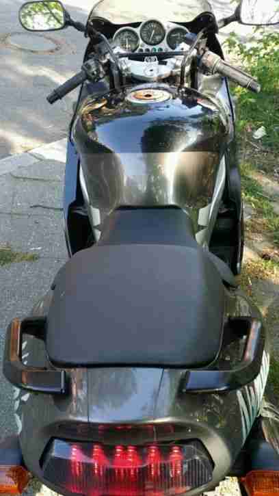Kawasaki zx9r