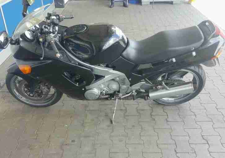Kawasaki zzr 600