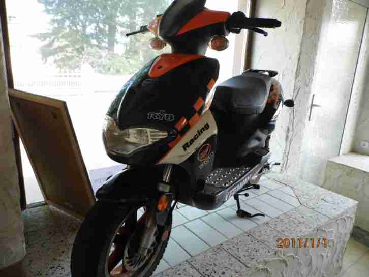Keeway RY 8 ,50 er Roller, Zweitakter, Bj, 2007, 9000 km gelaufen, schönes Teil