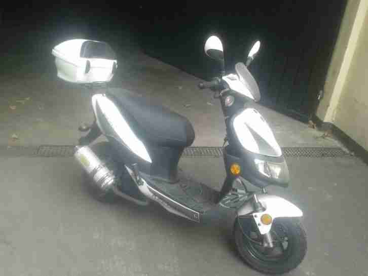 Keeway Roller