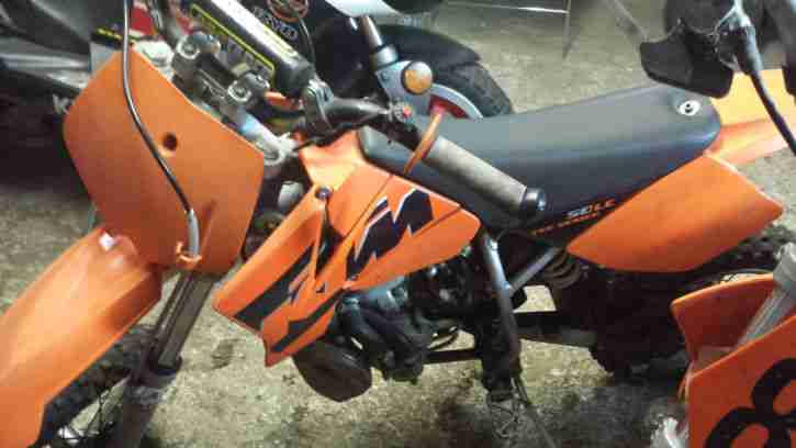 Kindermotocross 2Stück KTM Kindercross 50 ccm guter Zustand Bj 2005+2006