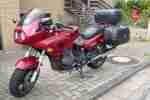 Klassische Trident 900S Sprint, rot,