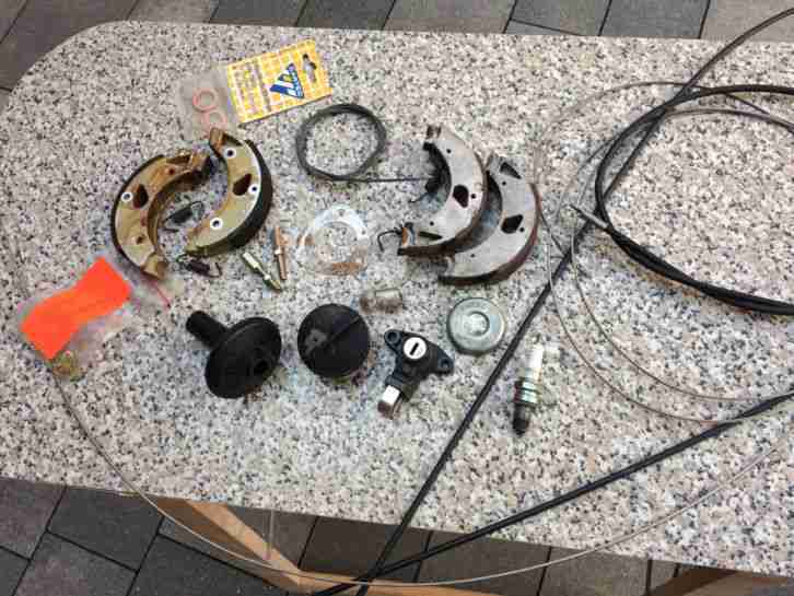 Kreidler Florett Mokick Ersatzteile Bremsbeläge Schloß Tankdeckel Bowdenzüge