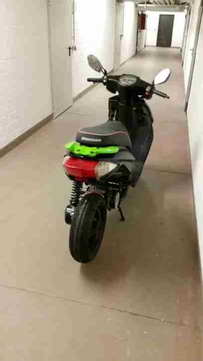 Kreidler Galactica 2.0 50DD Roller 50ccm, mit Papiere & Schlüssel, an Bastler!!!