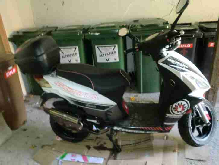 Kreidler Galactica Roller RMC-H 50 ccm mit Koffer Bj. 2013