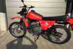 Mustang 80 LK 800 , Bauj. 82 , rot,