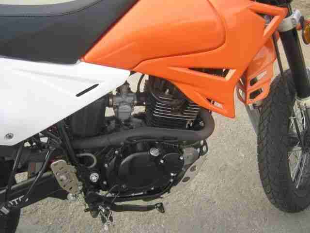 Kreidler Super Moto 125 nur 1900 km in Top Zustand KTM Lackierung
