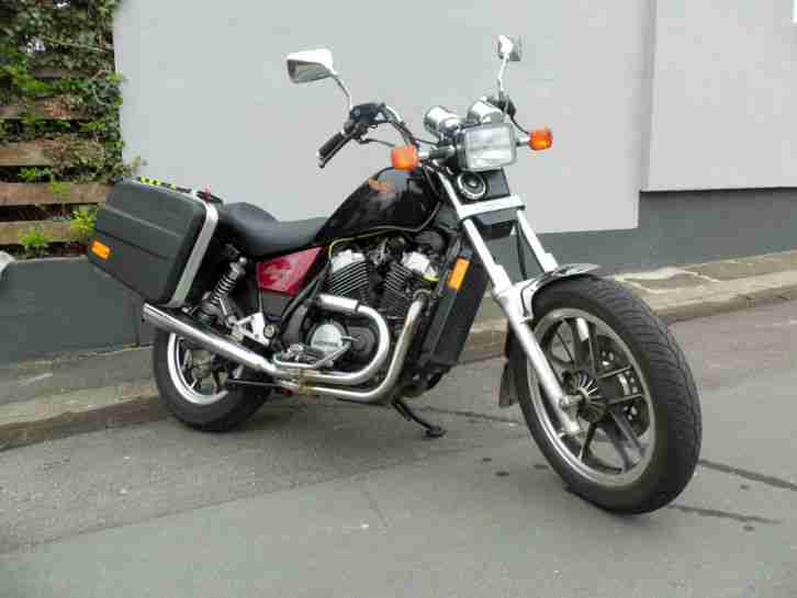 Kultmotorrad der 80er , VT 500 C ,