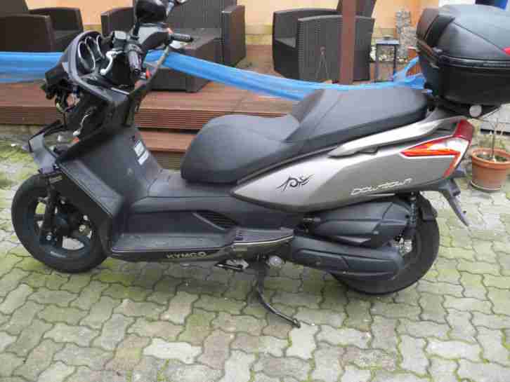 Kymco Downtown Roller 125ccm