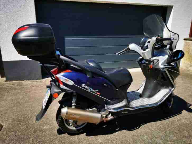 Kymco Grand Dink 250