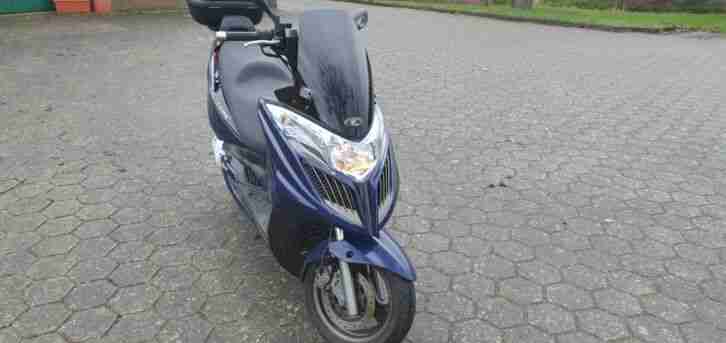 Kymco Grand Dink 50 V6