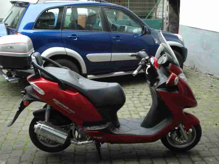 Kymco Grand Dink 125. S 2039 TKM TüV