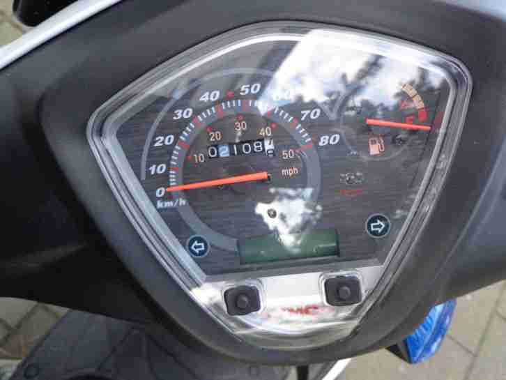 Kymco Super 8 50 2T Vier Monate alt.Mit mehr als 19 Monate Garantie