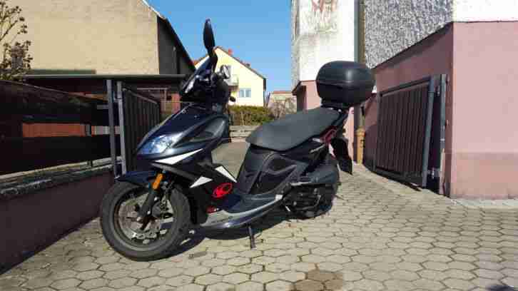 Kymco Super 8 50 2T mit TopCase