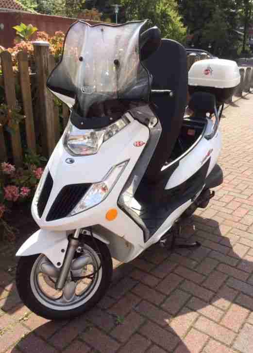 Kymco Yager GT 125, EZ 28.09.2009, 27.111 km,