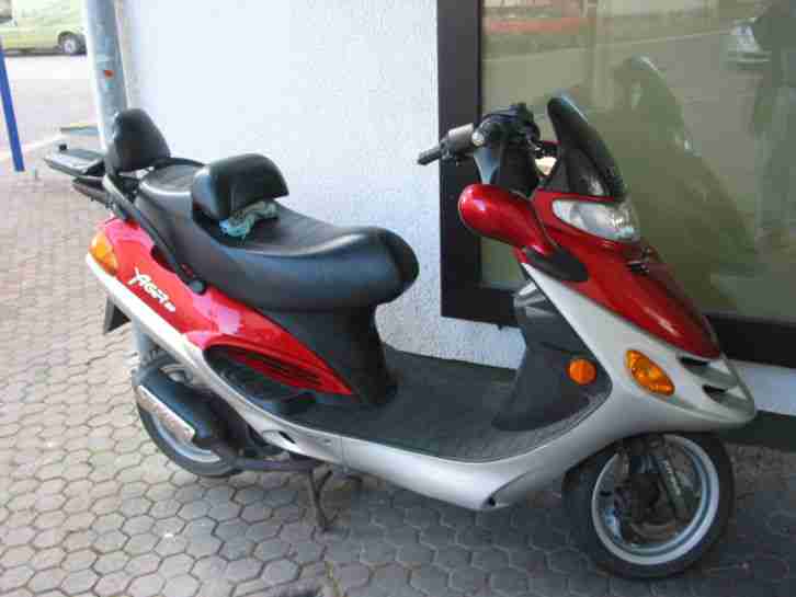 Kymko Yager Motorroller 50ccm---Bj2002---ca.km 19200--Top Zustand----lesen